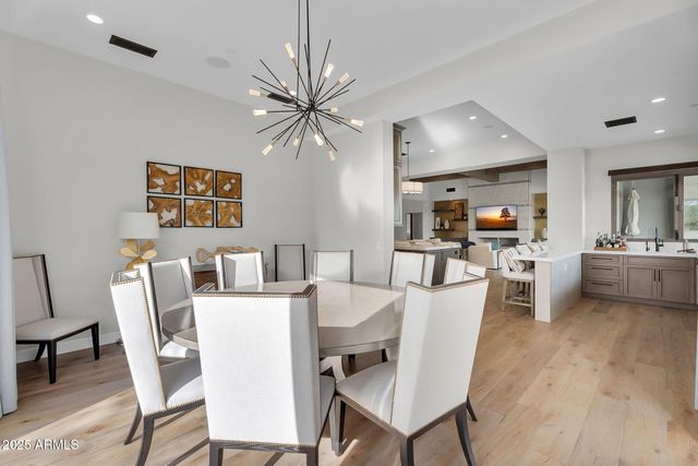 10281 E ANIKO Drive, Scottsdale, AZ 85262