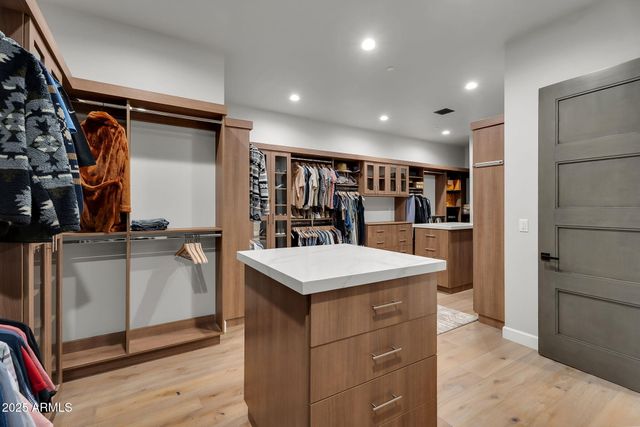 10281 E ANIKO Drive, Scottsdale, AZ 85262