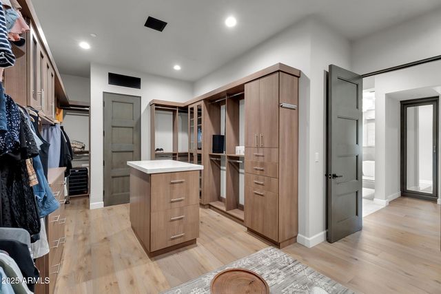 10281 E ANIKO Drive, Scottsdale, AZ 85262