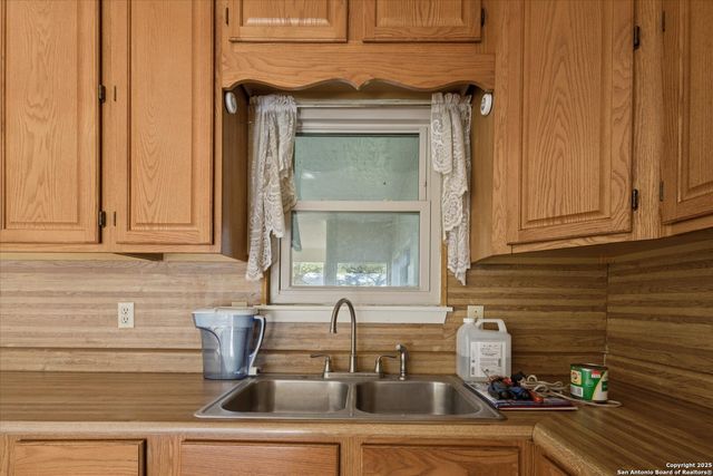 717 Aero, Schertz, TX 78154