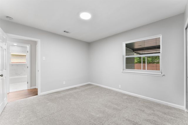 10204 San Juan Avenue, Dallas, TX 75228