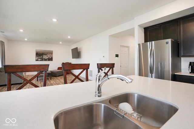 6602 W Whispering Way, Greenfield, IN 46140