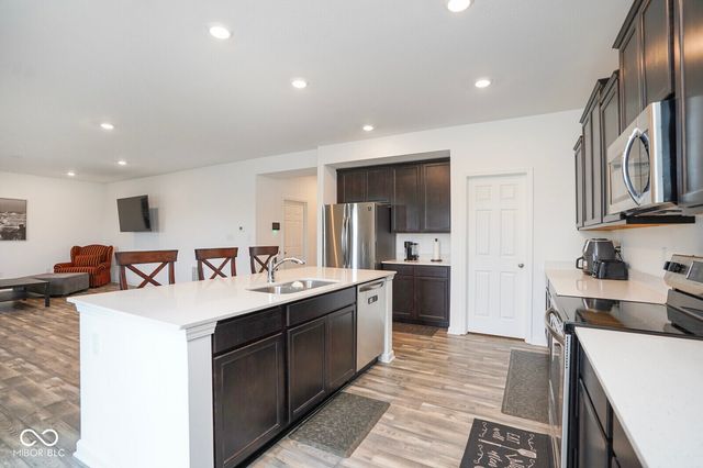 6602 W Whispering Way, Greenfield, IN 46140