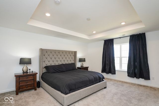 6602 W Whispering Way, Greenfield, IN 46140