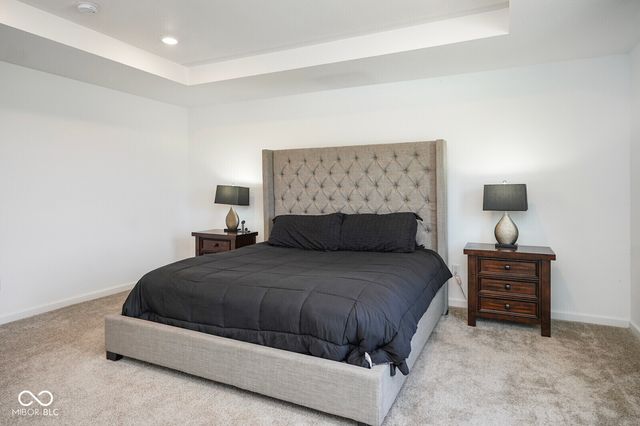 6602 W Whispering Way, Greenfield, IN 46140