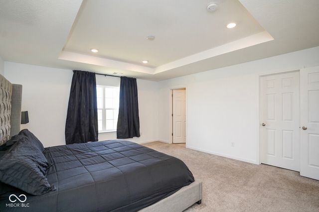 6602 W Whispering Way, Greenfield, IN 46140