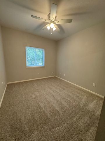 12212 Brigadoon LN 147, Austin, TX 78727