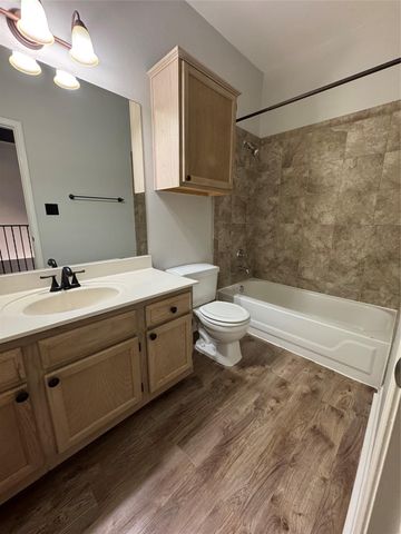 12212 Brigadoon LN 147, Austin, TX 78727
