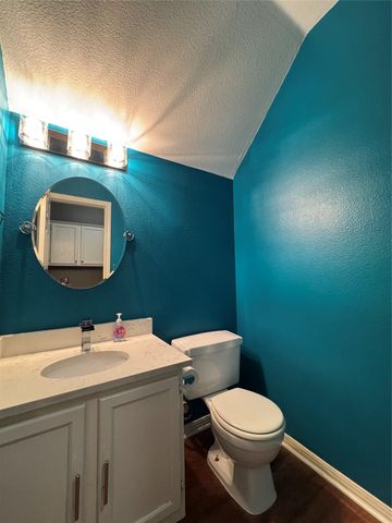 12212 Brigadoon LN 147, Austin, TX 78727