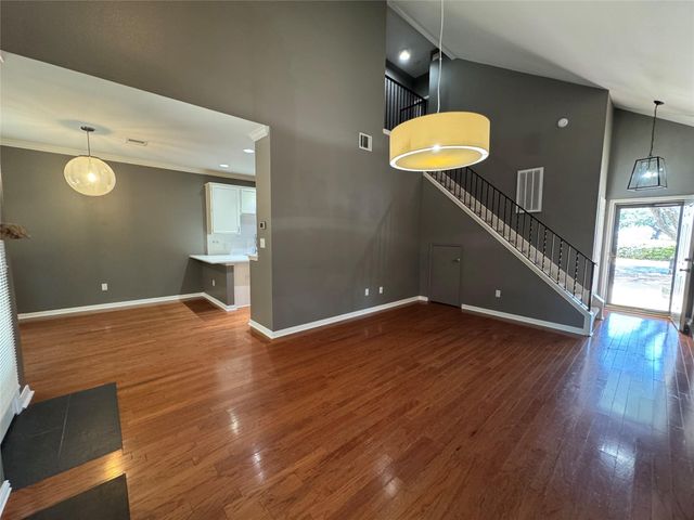 12212 Brigadoon LN 147, Austin, TX 78727