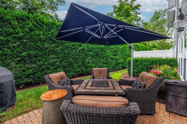 36 Nicole Court 36, Copiague, NY 11726