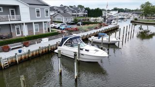 36 Nicole Court 36, Copiague, NY 11726