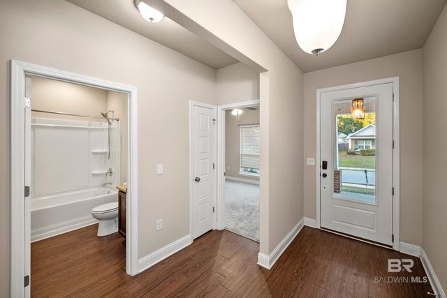 7824 Barrington Lane, Daphne, AL 36526