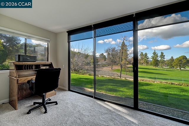 2724 Tice Creek Dr 2, Walnut Creek, CA 94595