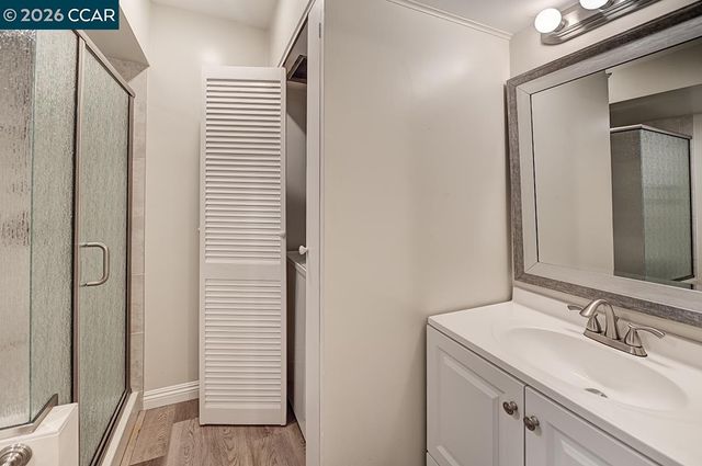 2724 Tice Creek Dr 2, Walnut Creek, CA 94595