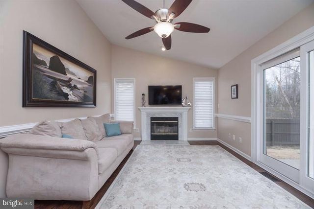 2049 AQUIA DR, Stafford, VA 22554