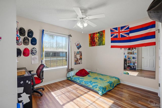 2091 Alfred Blvd, Navarre, FL 32566