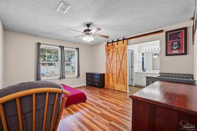 2091 Alfred Blvd, Navarre, FL 32566