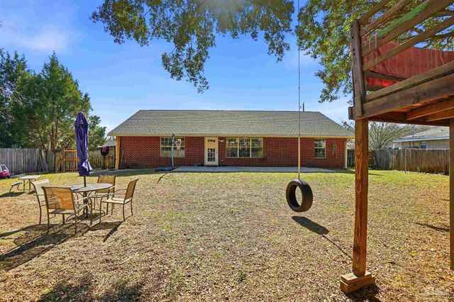 2091 Alfred Blvd, Navarre, FL 32566