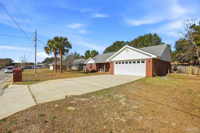 2091 Alfred Blvd, Navarre, FL 32566