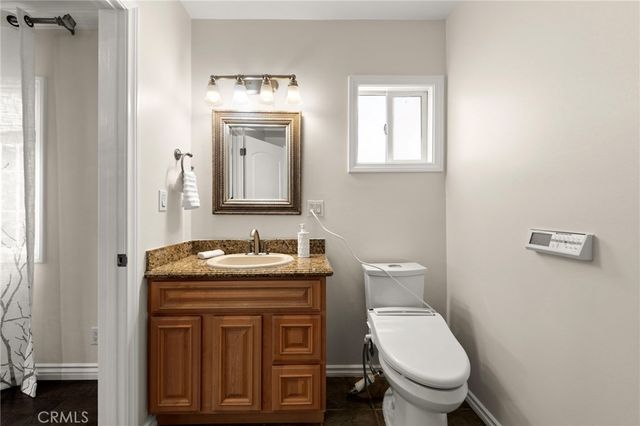 13951 Addison, Sherman Oaks, CA 91423