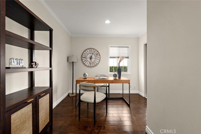 13951 Addison, Sherman Oaks, CA 91423