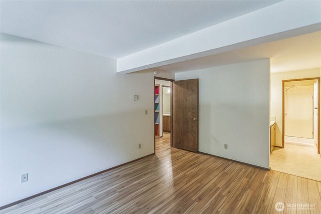 921 Pershing Avenue #203, Bremerton, WA 98312