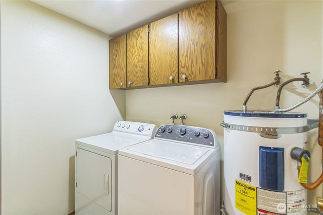 921 Pershing Avenue #203, Bremerton, WA 98312