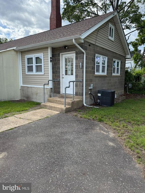 1530 S DELAWARE ST, PAULSBORO, NJ 08066 — photo 3