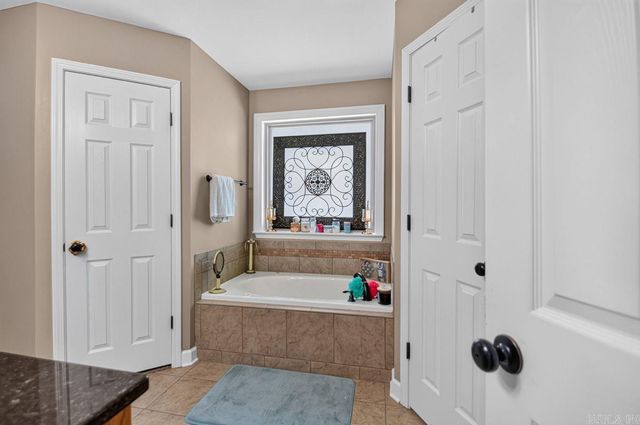 3500 Hampton Drive, Benton, AR 72015
