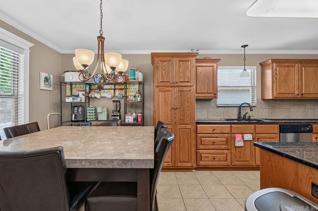 3500 Hampton Drive, Benton, AR 72015