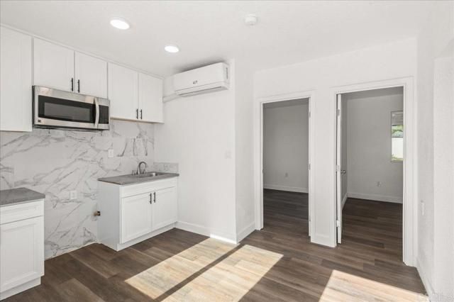 6128 Newcastle Place, San Diego, CA 92114