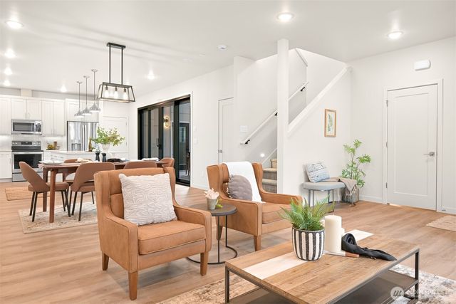 4268 Creston Way, Bellingham, WA 98226