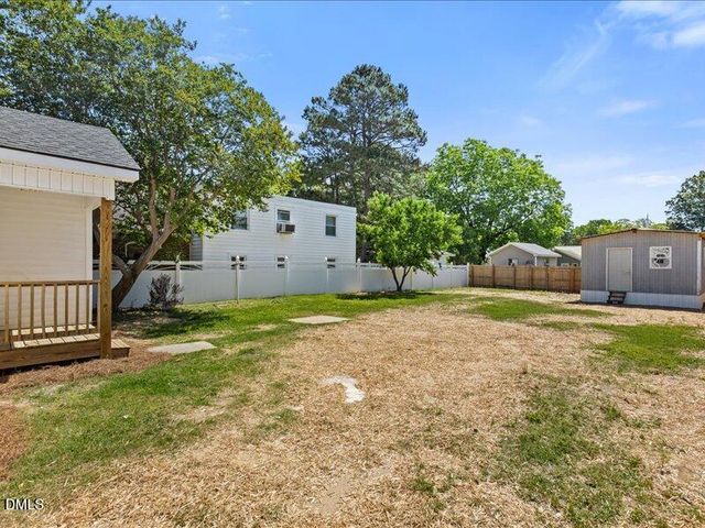 105 3rd Street, Erwin, NC 28339