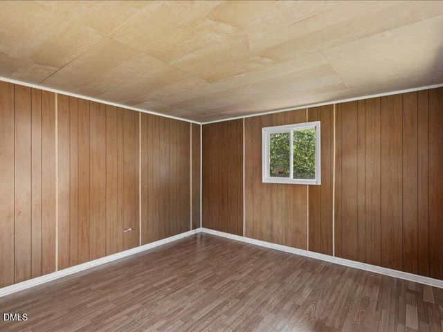 105 3rd Street, Erwin, NC 28339