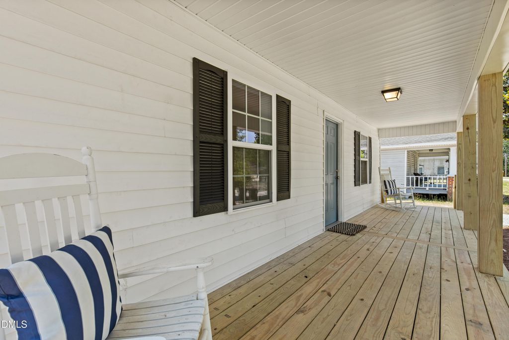 105 3rd Street, Erwin, NC 28339