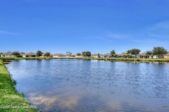 1410 Bridgeport Circle, Rockledge, FL 32955