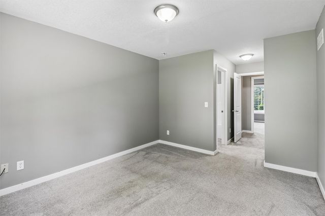 7111 SW 16th Street, Des Moines, IA 50315