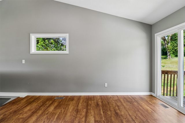 7111 SW 16th Street, Des Moines, IA 50315