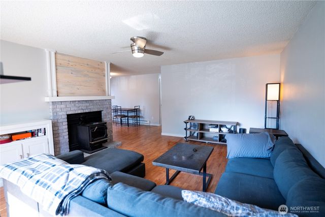 4288 N Northgate Drive, Oak Harbor, WA 98277