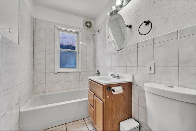 2719 S 71st STREET, Milwaukee, WI 53219