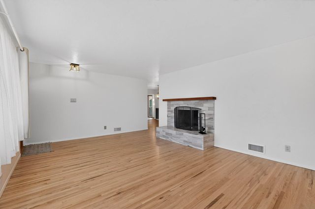 1009 Chama Street NE, Albuquerque, NM 87110