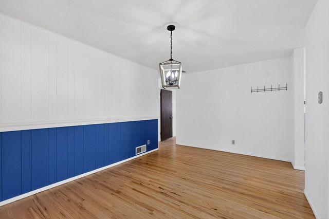 1009 Chama Street NE, Albuquerque, NM 87110