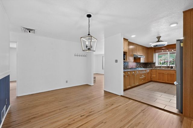 1009 Chama Street NE, Albuquerque, NM 87110