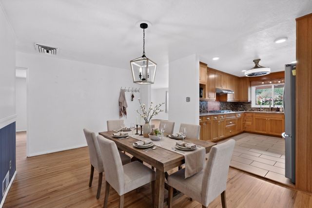 1009 Chama Street NE, Albuquerque, NM 87110