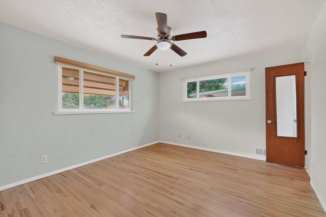 1009 Chama Street NE, Albuquerque, NM 87110