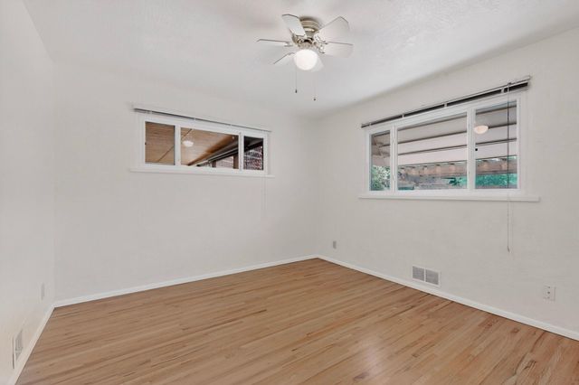 1009 Chama Street NE, Albuquerque, NM 87110