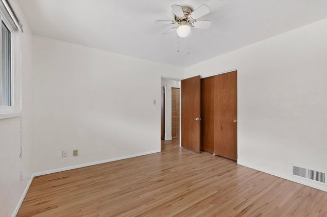 1009 Chama Street NE, Albuquerque, NM 87110