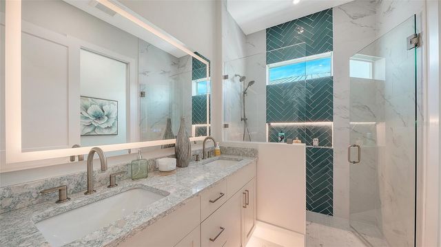 7809 20TH PLACE W, Bradenton, FL 34209