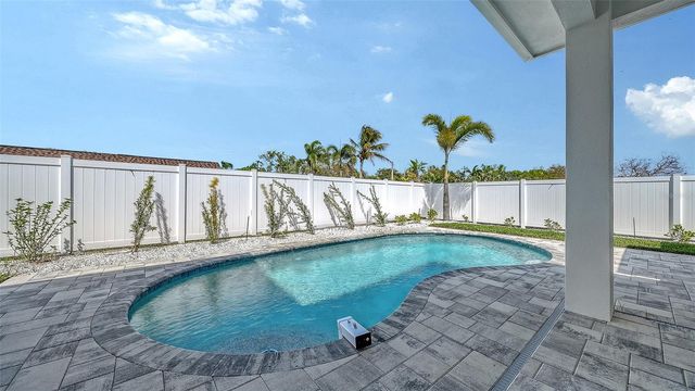 7809 20TH PLACE W, Bradenton, FL 34209